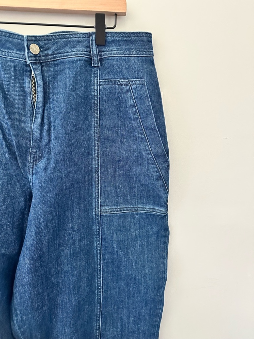 Pilcro for Anthropologie Dark Wash Carpenter Barrel Leg Jeans SZ 33 New with Tag - Picture 4 of 16